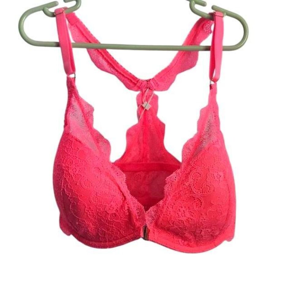 Journelle underwire padded bra. NWT‎